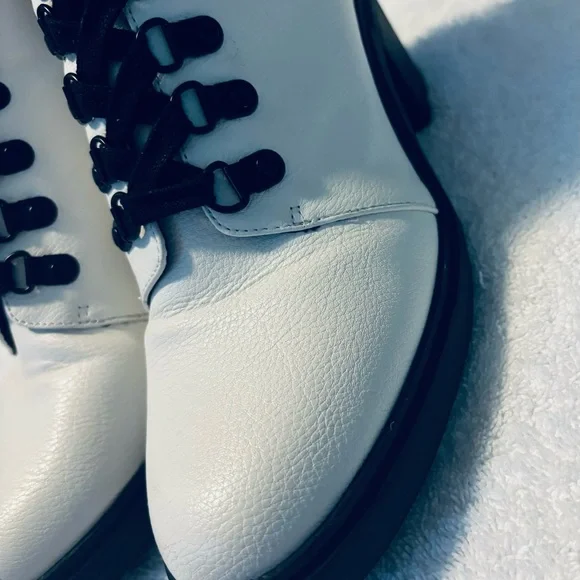 BRAND NEW Ankle Boots By MIX NO. 6 - Size 7.5 M - Heel 3 Inches - Box 51 - Picture 8 of 9